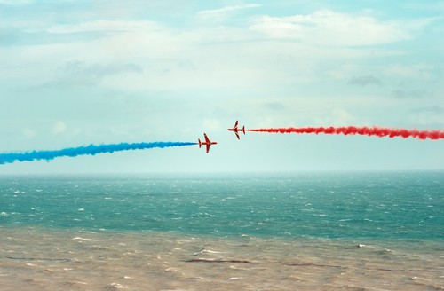Water red arrows - water,