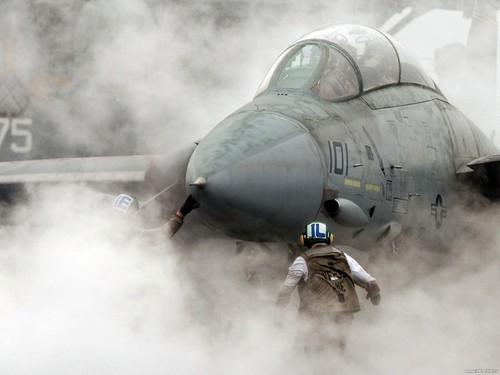Aircraft smoke military 14 - aircraft,